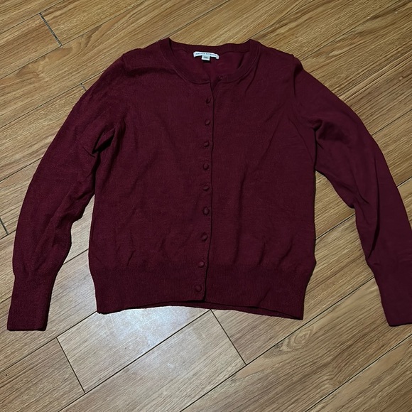 Banana Republic Sweaters - Banana Republic Petite Merino Wool Cardigan